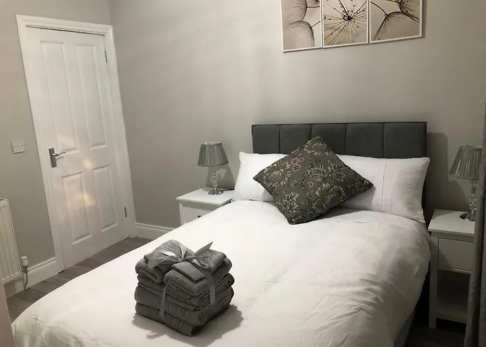 Beechwood Garden Suite